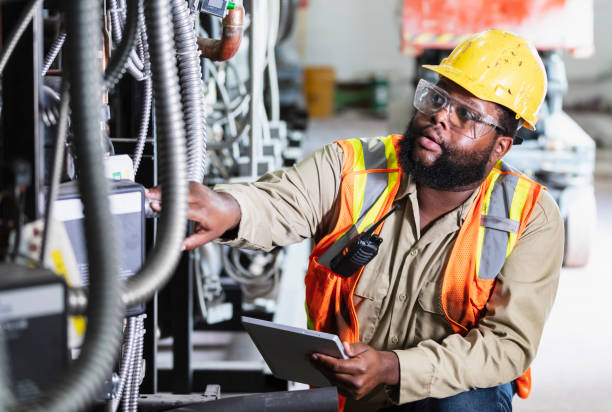 Best Commercial Electrician Services  in Waverly, MI